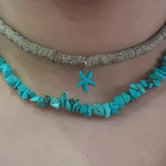 Necklace - Picture 2 of 2